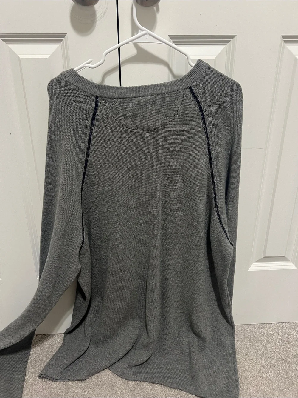 Men's Gray Crewneck Sweater - Classic Knit
